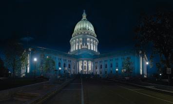 Wisconsin capital building at night